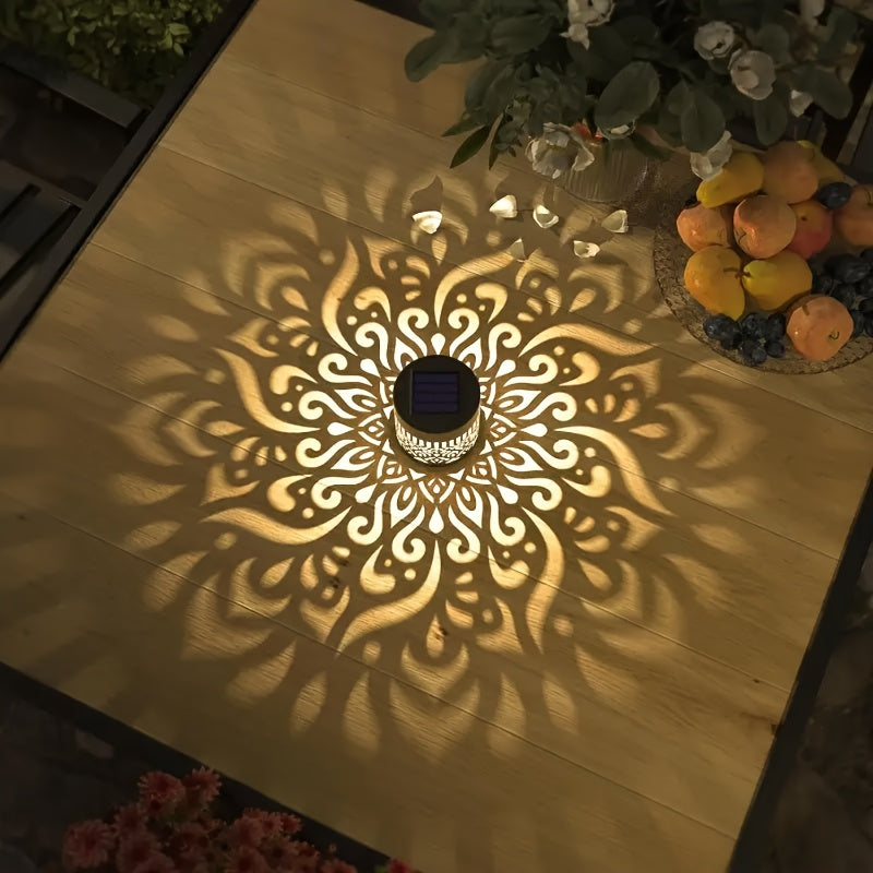 2/4 Stück Solar Metall Wandlichter, Solar Außenpatio Treppen Wandlichter, Mandala Thema, Zaunlichter, Geeignet für Gartenpfosten, Balkone, Hinterhof Dekorationen